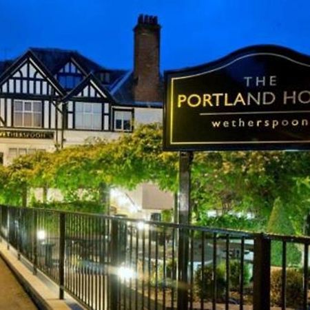 The Portland Hotel Wetherspoon Chesterfield Ngoại thất bức ảnh