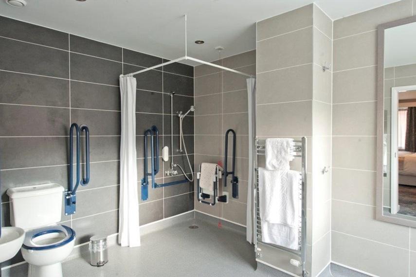 The Portland Hotel Wetherspoon Chesterfield Ngoại thất bức ảnh
