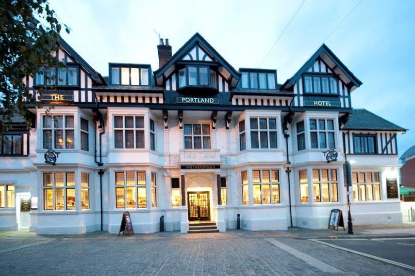 The Portland Hotel Wetherspoon Chesterfield Ngoại thất bức ảnh